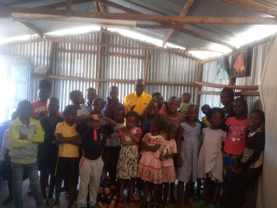 children worship Jesus in the Kibera Slum